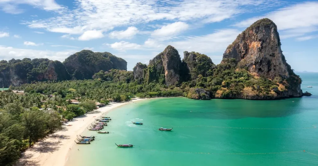best places to travel in thailand